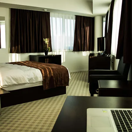 Best Western Hotel Galla Sllatine e Madhe Exterior foto