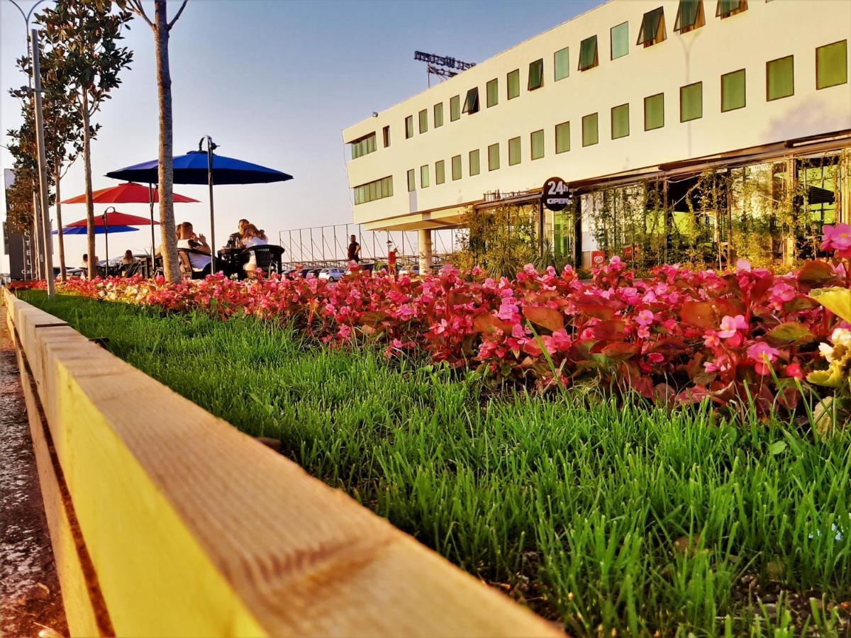 Western Galla Hotel Sllatine e Madhe